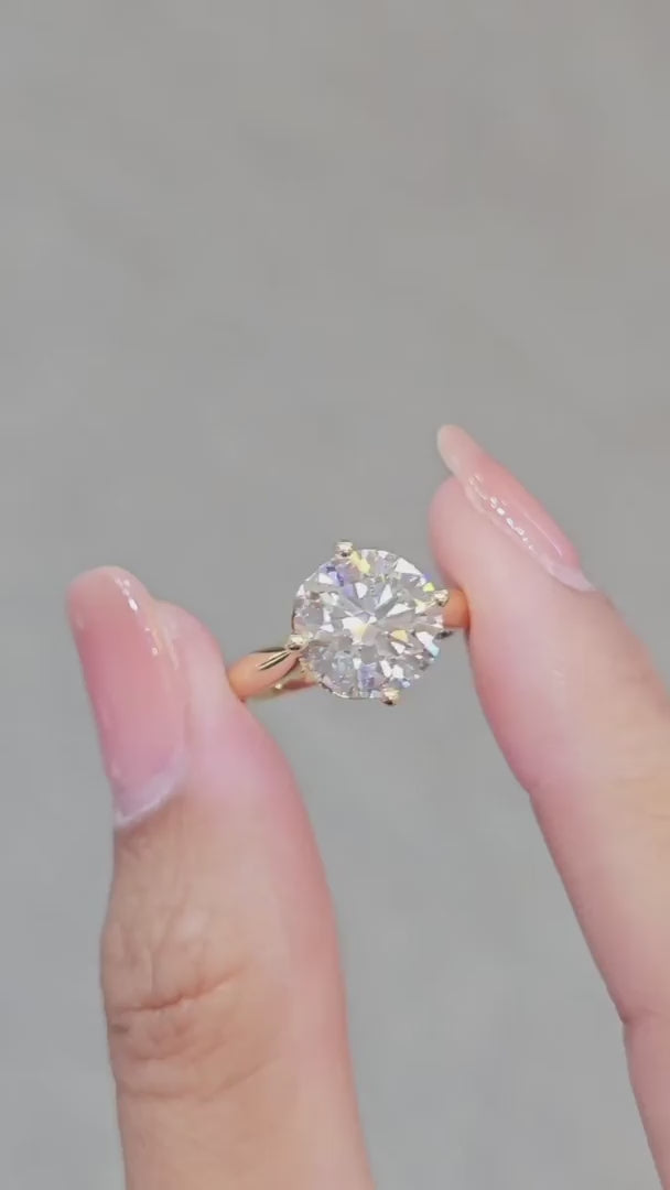 Round Brilliant Lab Grown Diamond Solitaire Engagement Ring rear view