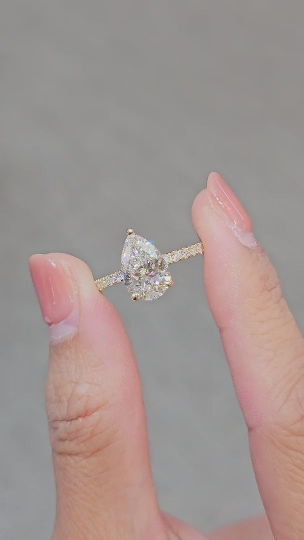 VDO Pear Shape Eiffel Love Lab Grown Diamond Pavé Engagement Ring Sphere Diamond Bangkok