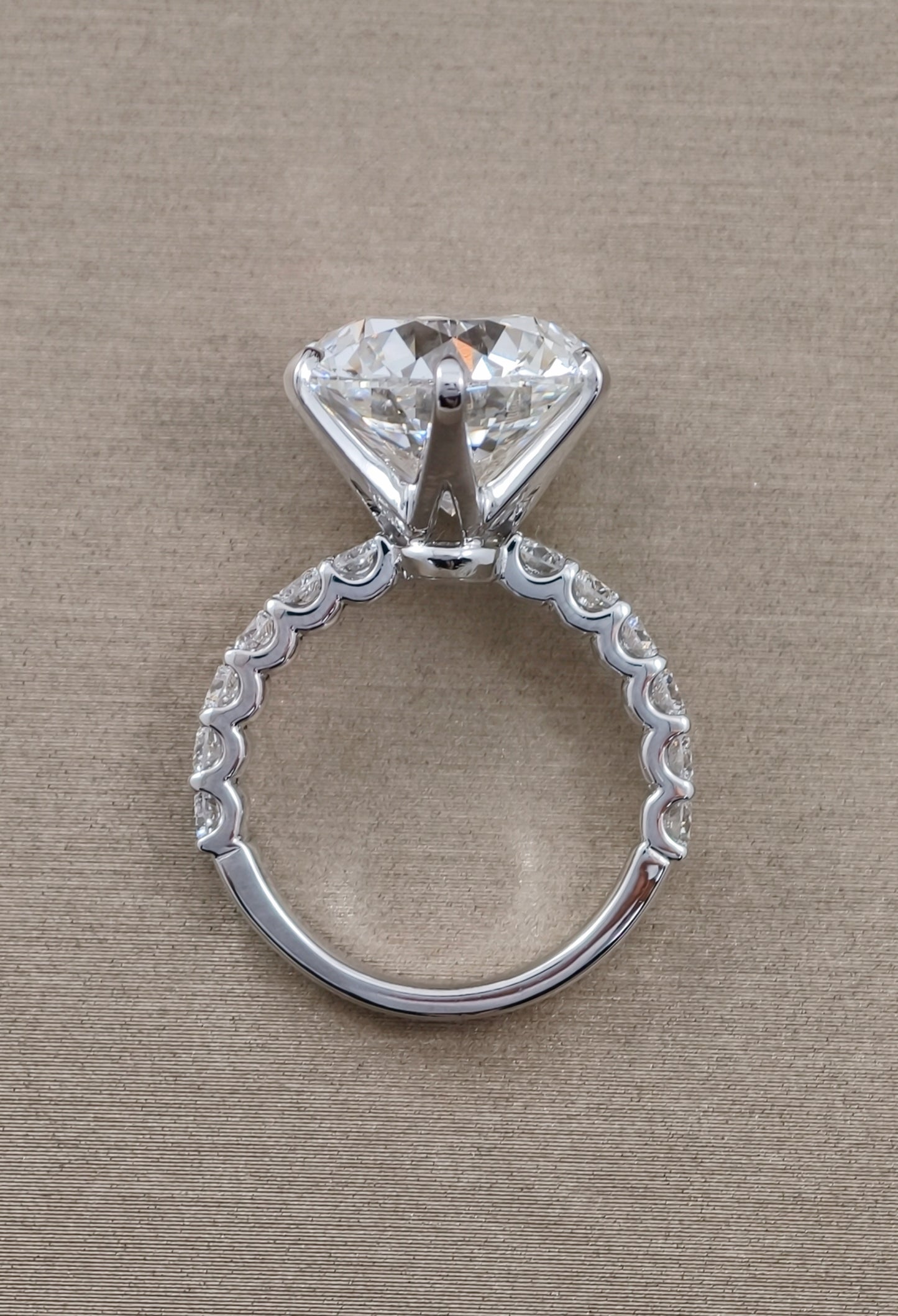 Lyra U-Prong Pavé Round Lab Grown Diamond Engagement Ring | IGI Certified