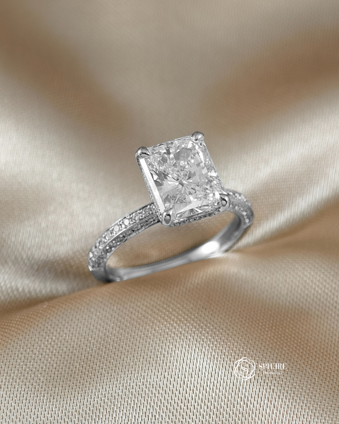 Radiant Lab Grown Diamond engagement ring featuring three-sided pavé band | Sphere Diamond Bangkok