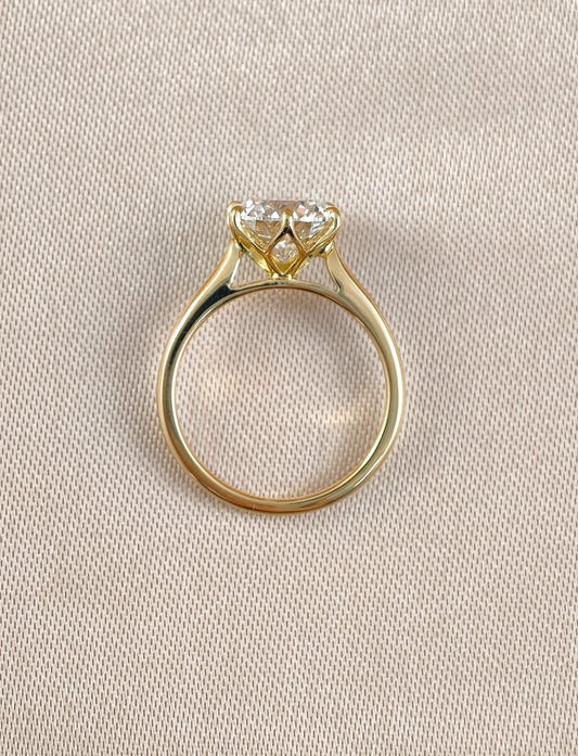 Aurielle Tulip Lab Grown Diamond Engagement Ring Round Solitaire IGI Certified by Sphere Diamond Bangkok