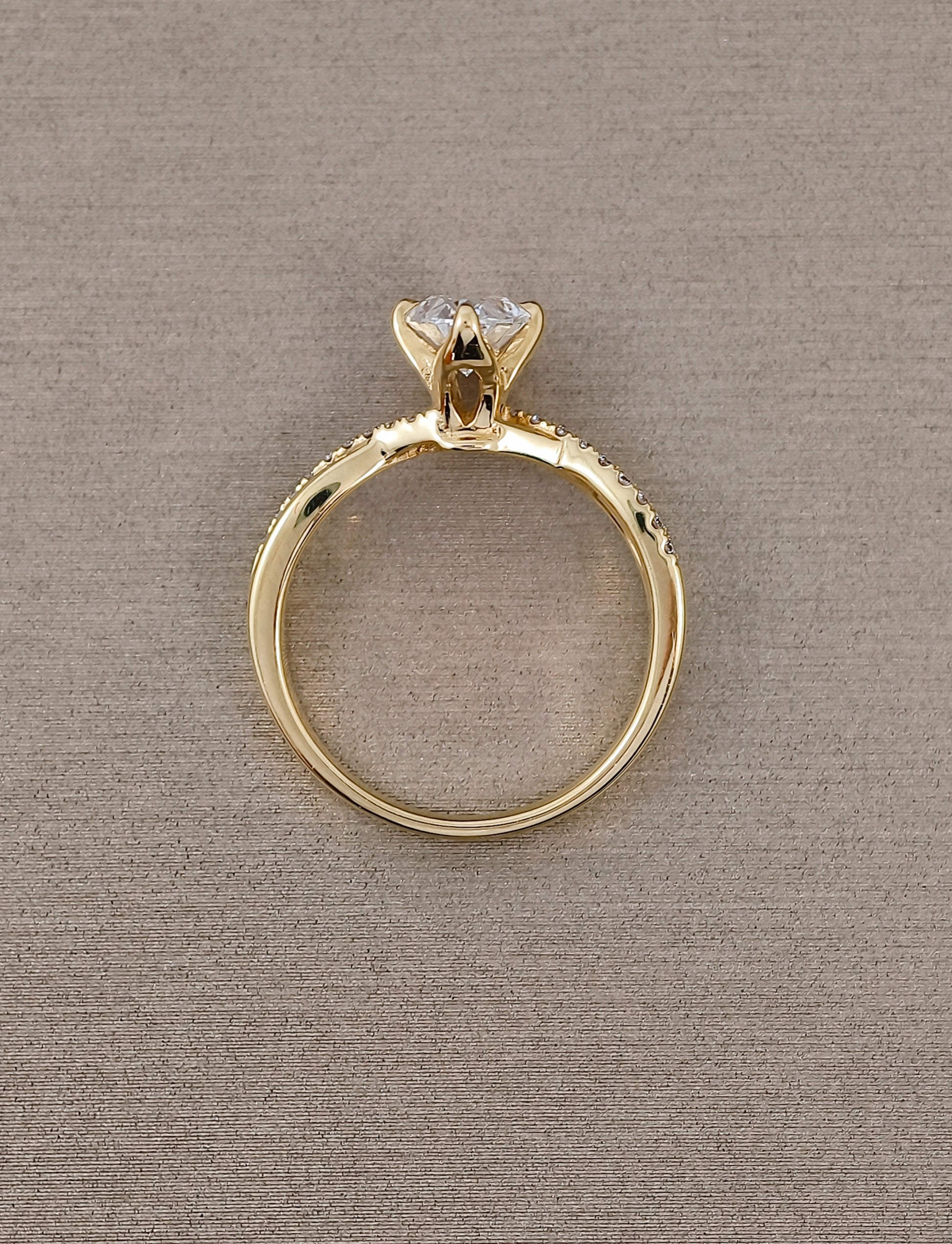 Élysian Bloom Tulip Lab Grown Diamond Engagement Ring | Round Solitaire | IGI Certified | Sphere Diamond Bangkok