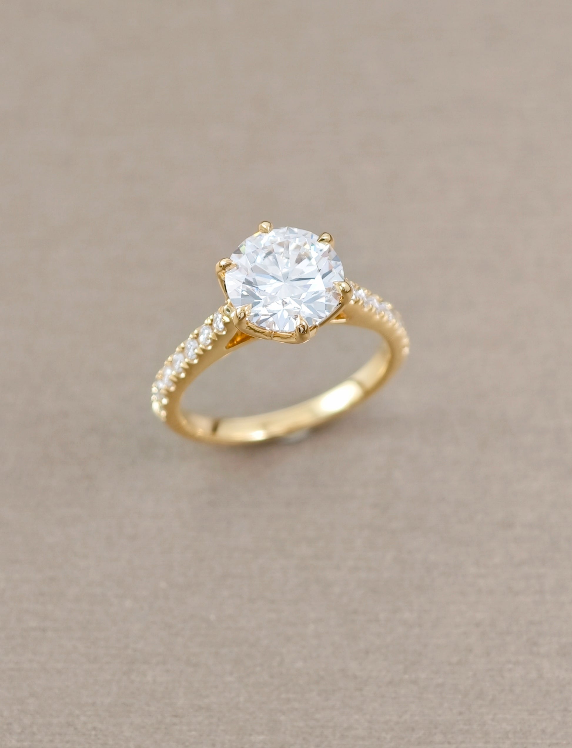 Élysian Tulip Lab Grown Diamond Engagement Ring Round Solitaire IGI Certified by Sphere Diamond Bangkok