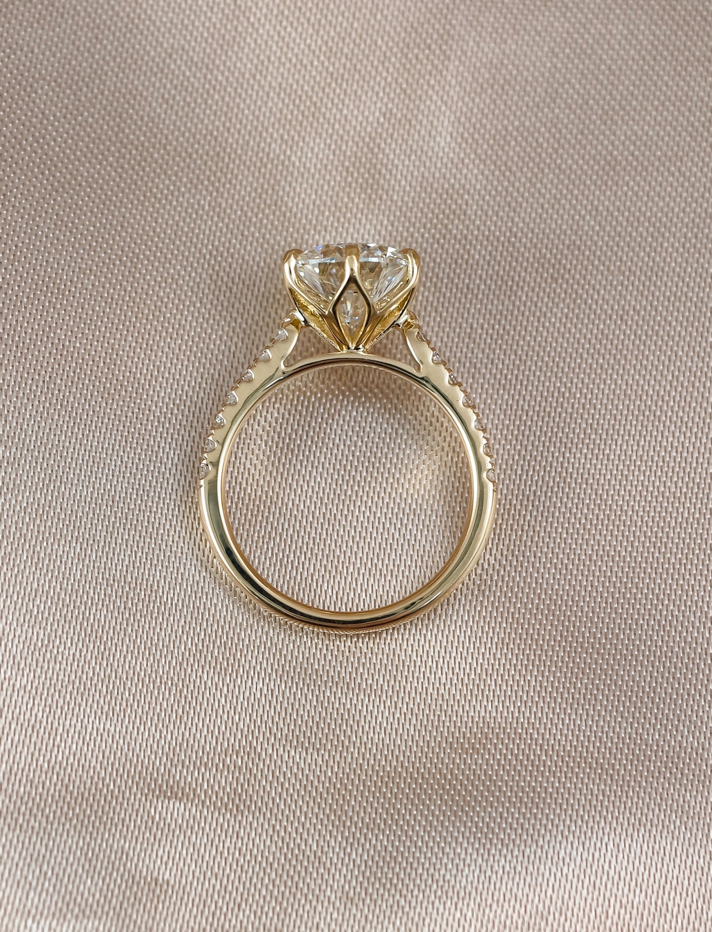 Élysian Bloom Tulip Lab Grown Diamond Engagement Ring | IGI Certified
