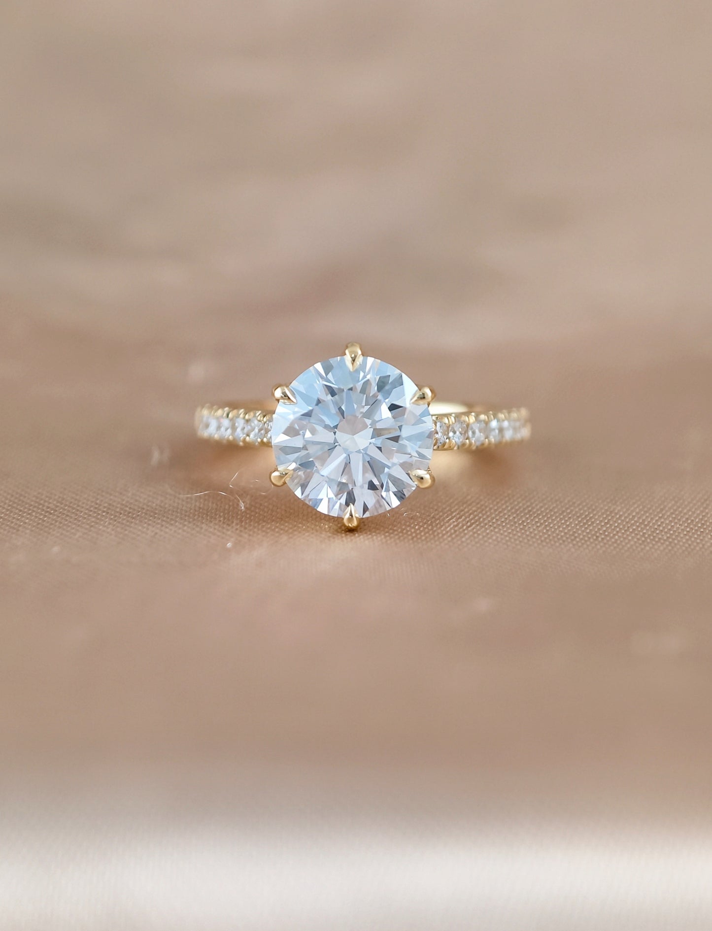 Élysian Bloom Tulip Lab Grown Diamond Engagement Ring | IGI Certified