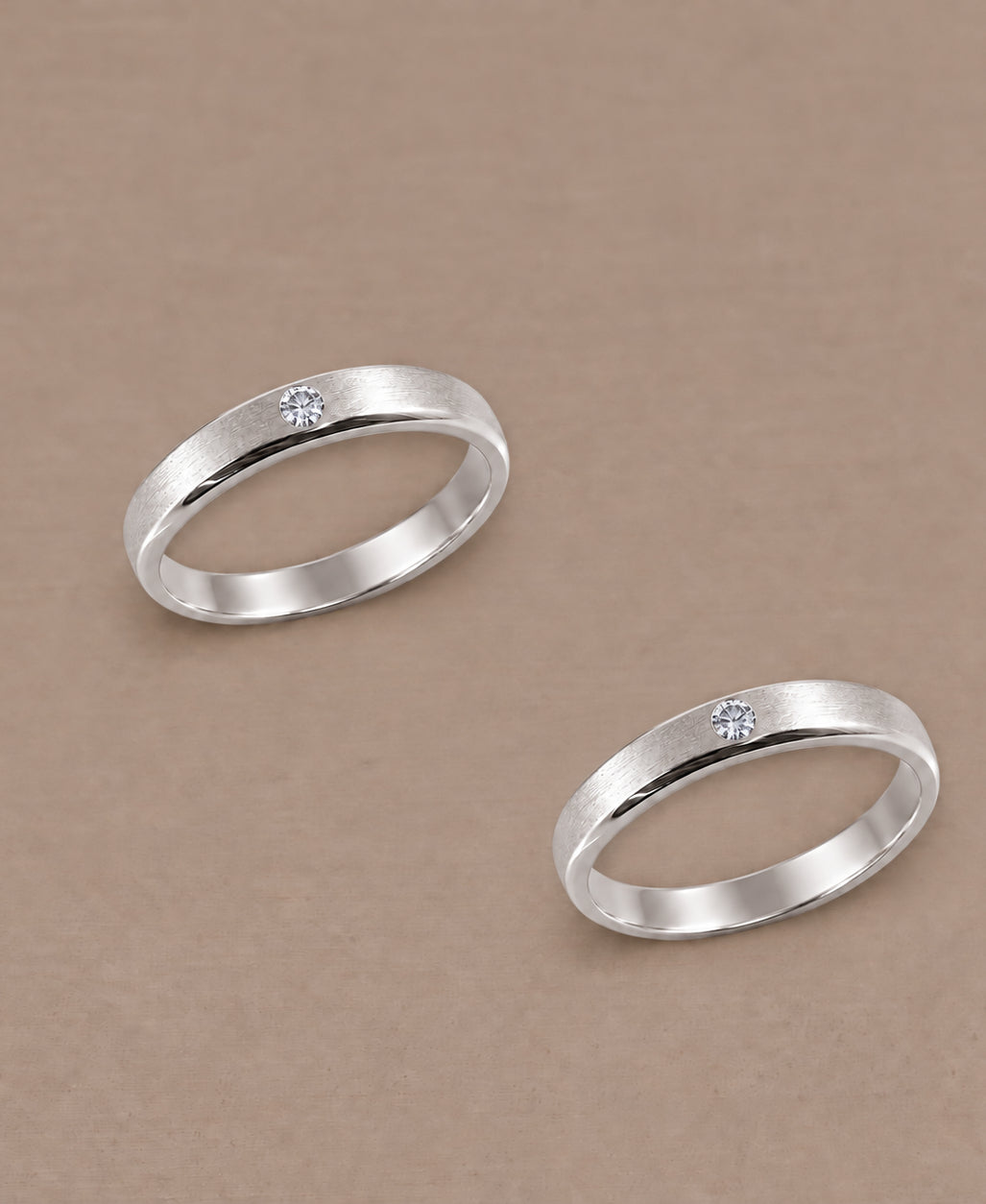 Round Matte White Gold 1 Diamond women's Lab Grown Diamond wedding ring by Sphere Diamond Bangkok