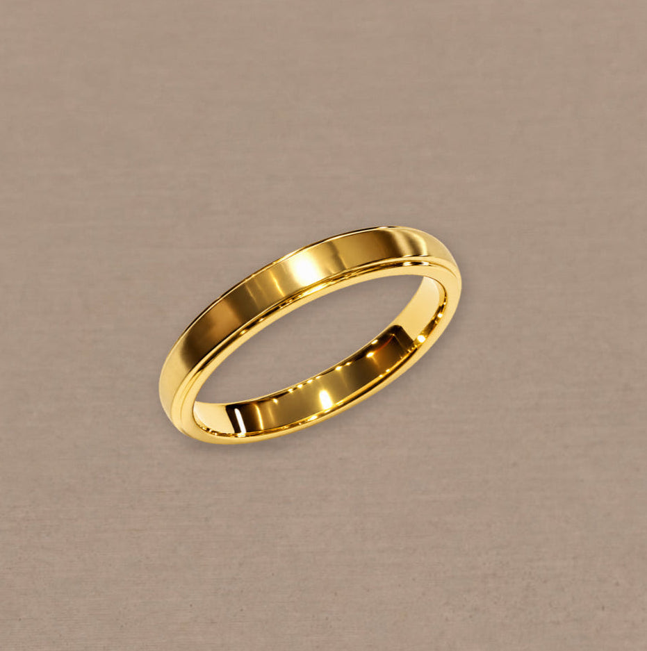 Flat Gloss Yellow Gold women's wedding ring in 18K yellow gold by Sphere Diamond Bangkok