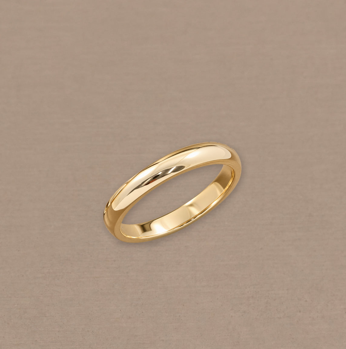 Round Gloss Yellow Gold women's wedding ring in 18K yellow gold by Sphere Diamond Bangkok